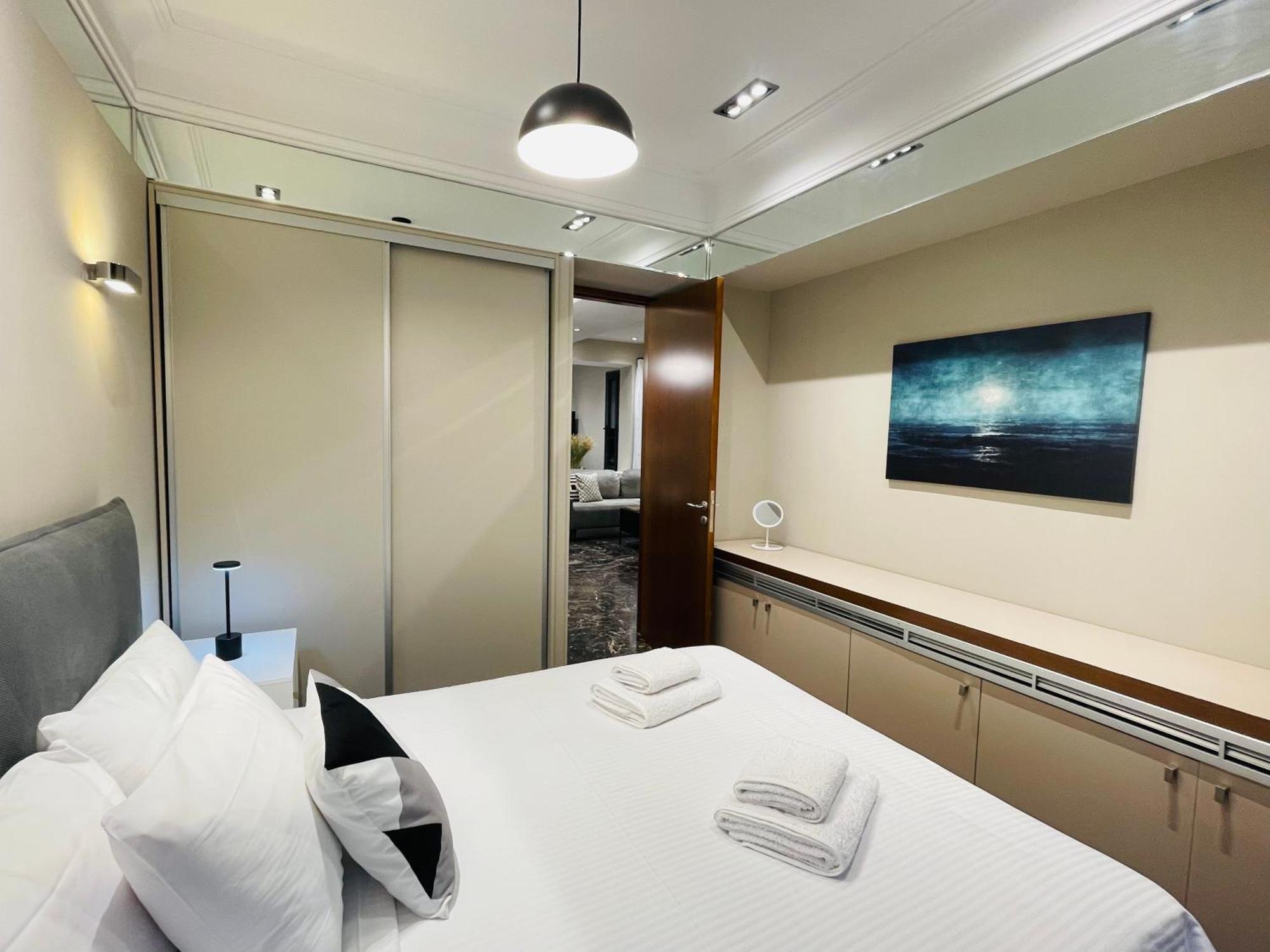 Estia Boutique Apartment Athens Ngoại thất bức ảnh